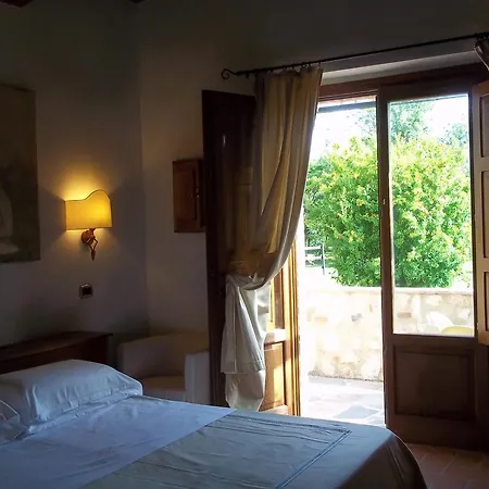Agriturismo Lupo Cerrino *