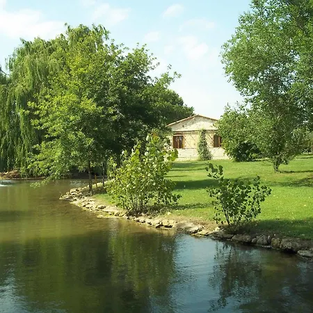 Agriturismo Lupo Cerrino *